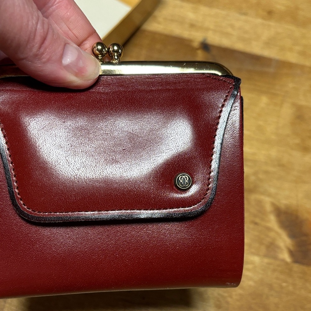 Buxton vintage rare Women's Red Leather Wallet NEW - Picture 11 of 13